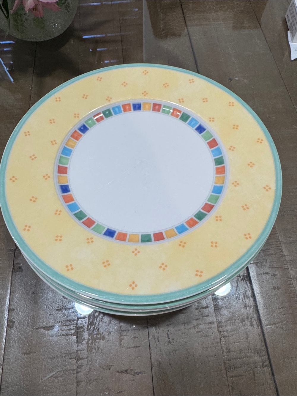 Villeroy & Boch premium porcelain Twist ALea Limone collection  11 salad
